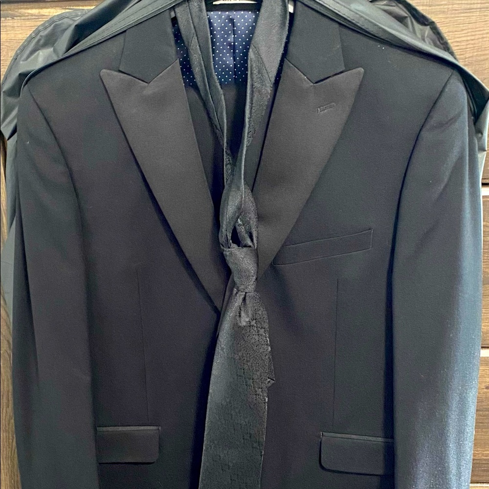 Men suit